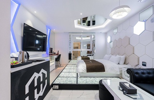 Chungju Hotel | Theban Hotel