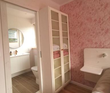 Nakskov Bed & Breakfast | TheGilgahouse fjordroom