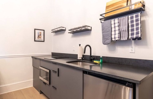 Gayborhood Apartment | Thena Hotel - Ground Floor 1 Bedroom Suite