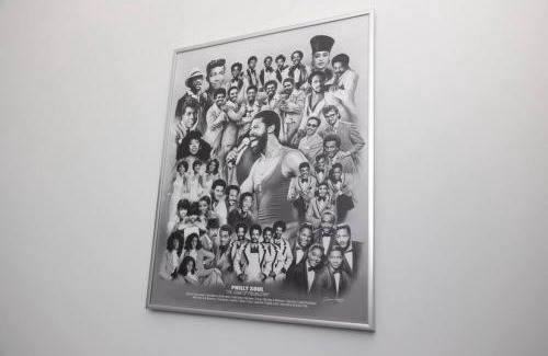 Gayborhood Apartment | Thena Hotel- Lux Studio