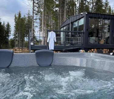 Marisel Ski Chalet | TheNest