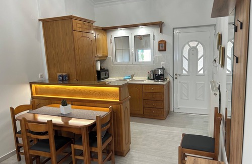 Panaitolion Apartment | THEODORA SUITE SMART KEY BOX by PROJECT 86 IKE