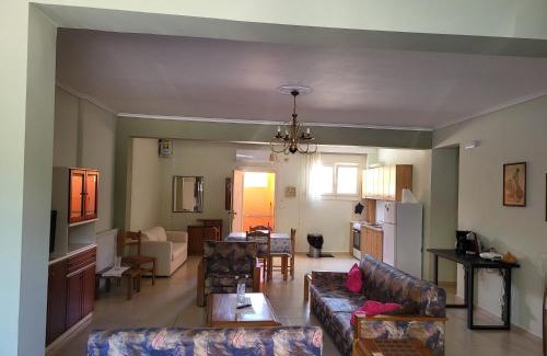 Nea Michaniona House | Theodoras House