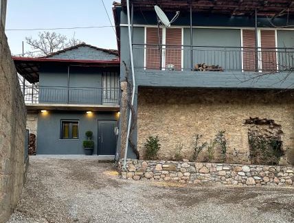 Kalavrita Apartment | Theoni Luxury Apartment