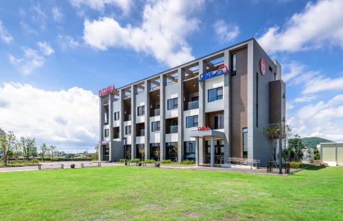 Seongsan Hotel | Thira Hotel