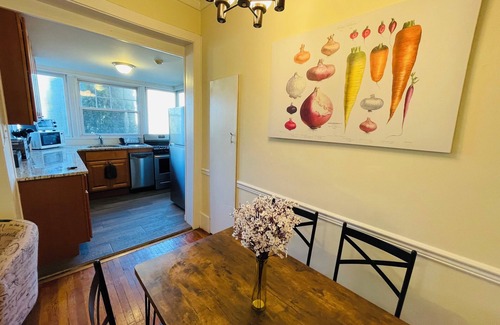 Elkins Park Apartment | This apartment is a 2 bedroom(s), 1 bathrooms, located in Elkins Park, PA.