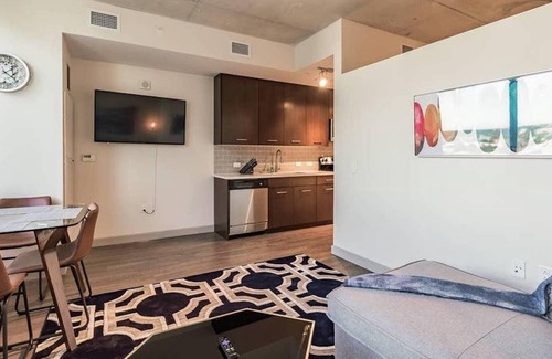 University City Apartment | This apartment is a 1 bedroom(s), 1 bathrooms, located in Philadelphia, PA.