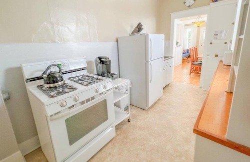 Red Lodge House | This charming historic cottage in the heart of Red Lodge
