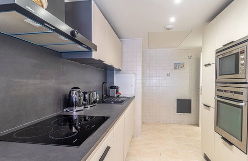 La Rousse Condo | This condominium is a 3 bedroom(s), 3.5 bathrooms, located in Monaco , MT.