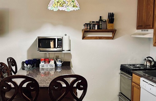 Yosemite National Park Apartment | This cozy condo is centrally located within the Yosemite park boundary.