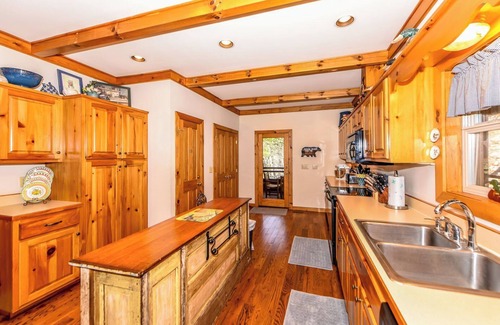 Townsend House | This Gorgeous home is perfect for gatherings very spacious and wonderful views