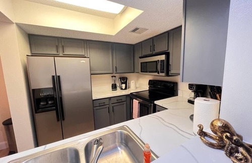 North Lauderdale House | this home is no longer available-