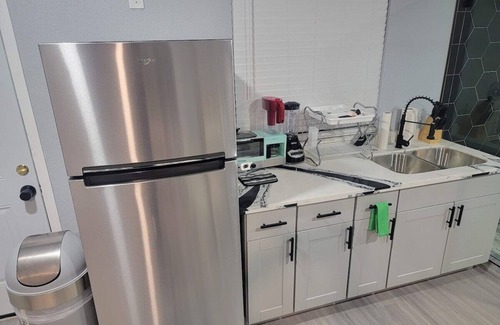 Spring Valley House | This house is a 0 bedroom(s), 1 bathrooms, located in Las Vegas, NV.