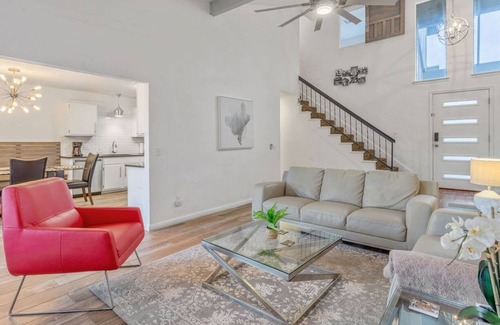 Central Oklahoma City House | This house is a 2 bedroom(s), 1.5 bathrooms, located in Oklahoma City, OK.