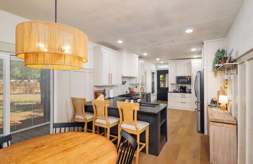 Brownwood House | This house is a 4 bedroom(s), 2.5 bathrooms, located in Brownwood, TX.