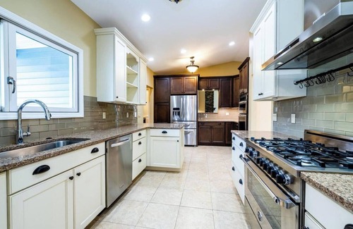 Paw Paw Lake House | This house is a 4 bedroom(s), 2.5 bathrooms, located in Coloma, MI.