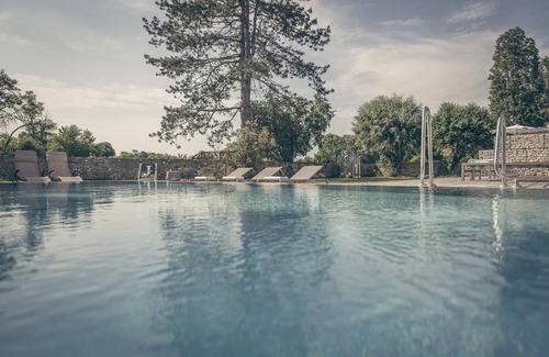 Fazouro House | This is a non-bookable test listing. Please do not book or inquiry