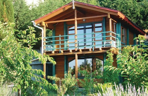 Molos House | This small, but very cozy and welcoming cottage has space for up to five people.