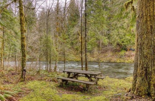 Welches House | Thompson Cabin - Charming Salmon Riverfront A-Frame Oasis w/fireplace