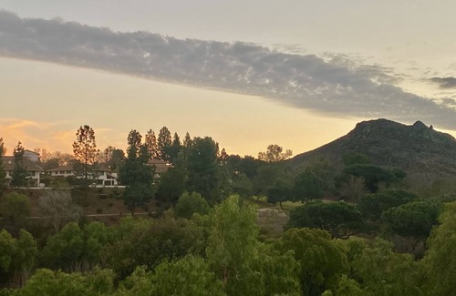 Thousand Oaks Villa | Thousand Oaks Paradise Pool Villa