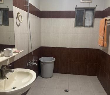 Islamabad Apartment | Three bed apt at F11 Markaz