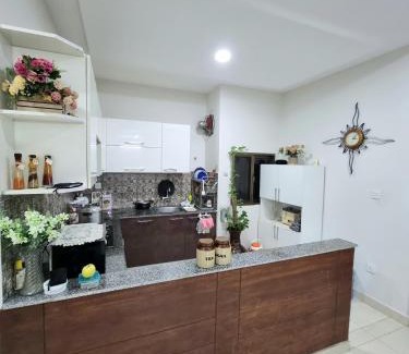 Hassan Abdal Apartment | Three Bed Attached Bath Netflix Wifi Smart TV Parking WFH Desk