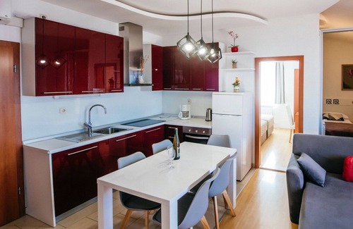Starigrad Apartment | Three bedroom apartment with terrace and sea view Starigrad, Paklenica (A-14113-c)