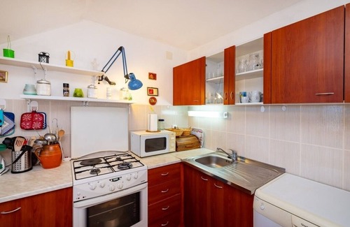 Rovanjska Apartment | Three bedroom apartment with terrace and sea view Rovanjska, Paklenica (A-22989-a)