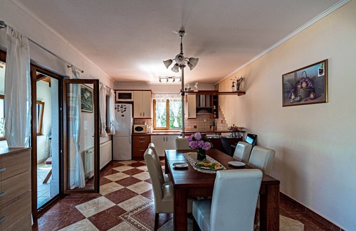 Cove Tri Zala (Zrnovo) Apartment | Three bedroom apartment near beach Tri Žala, Korčula (A-4432-b)