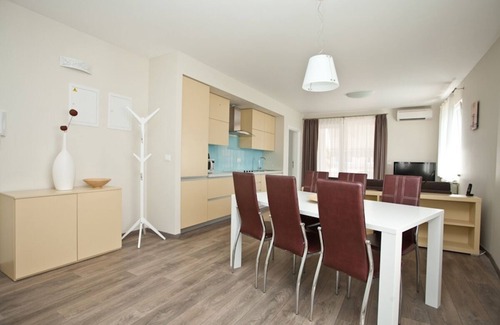 Borik Apartment | Three bedroom apartment with terrace Rovinj (A-3393-a)