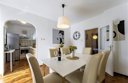 Rovinj Apartment | Three bedroom apartment with terrace Rovinj (A-14153-a)