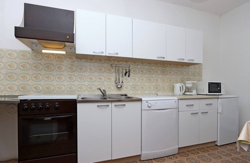 Supetarska Draga Apartment | Three bedroom apartment with terrace and sea view Supetarska Draga - Donja, Rab (A-4966-a)