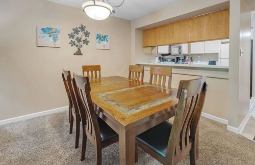 Gatlinburg Condo | three bedroom condo with loft, sleeps 12