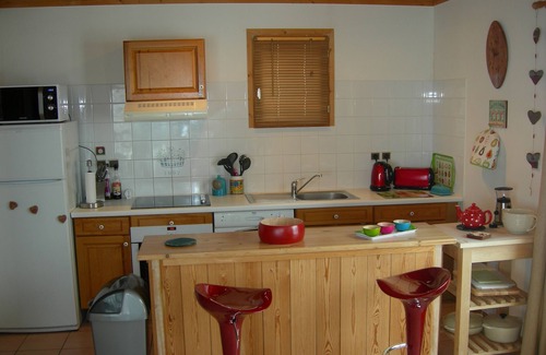 Les Gets Ski Chalet | Three Double Bedroom Detached Chalet, Chavannes Road, Private Parking, MultiPass
