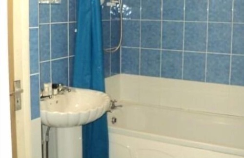 Houghton Hotel | Three Horseshoes Inn