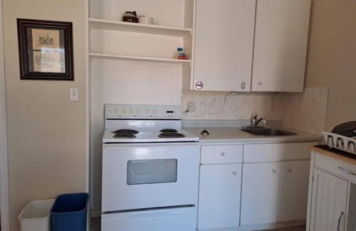 Bobcaygeon Hotel | Three Islands Motel