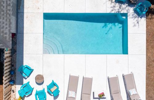 East Beach House | Three Oaks Beach Cottage - 2215 Bruce Drive