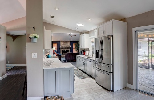 Wellington House | Three Oaks