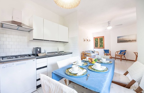 Fetovaia Apartment | Three-room apartment on the first floor