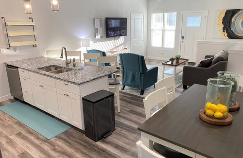 Osage Beach Villa | THREE SEASONS -4 Bedroom Villa Great location in Osage Beach