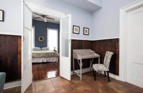 French Quarter Bed & Breakfast | Three Story Bed and Breakfast in Historic Marigny Home- near Frenchmen St