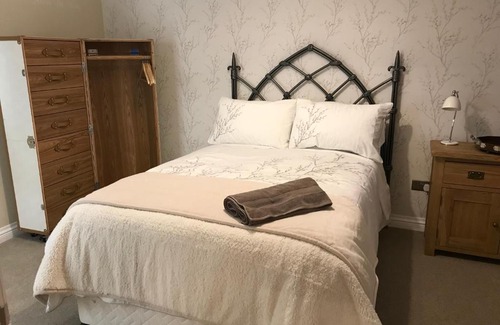 Sutton on the Forest House | Thrush Nest Cottages - Wren Cottage sleeps 4, 2 bedrooms & Stable Cottage sleeps 2, 1 bedroom