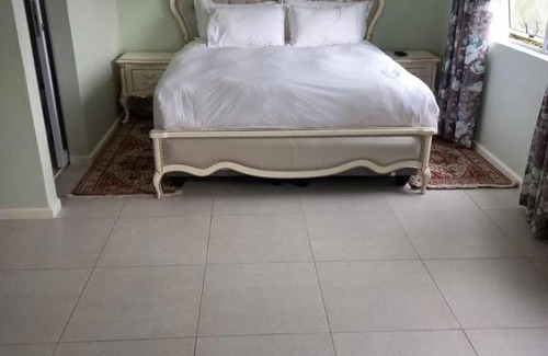 East London House | Thule Guesthouse