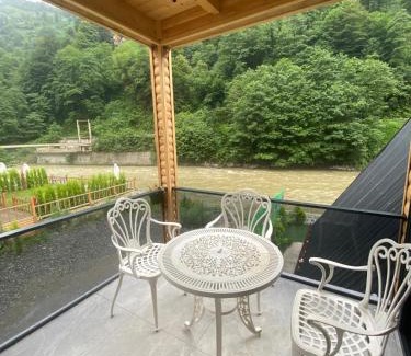 Ardesen House | TİRYAKİ ViLLA SUİT HOTEL