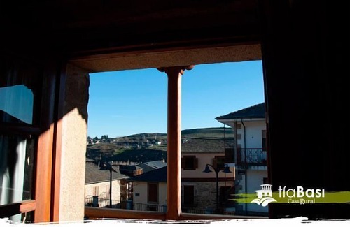 Puebla de Sanabria Cottage | Tia Basi Cottage for 8 people