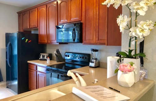 Florida Central Atlantic Coast Cottage | Tidecrest 144 · 3 Suites Near Convention, Universal, Disney