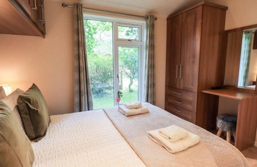 Windermere Cabin | Tiggywinkle Beck Lodge, on the shores of lake Windermere in the Lake District
