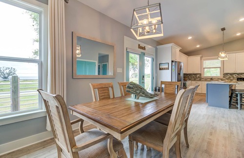 Mississippi City House | TIKI BAR, Steps to the Beach, Large Yard and Gulf Views - your Coastal escape!