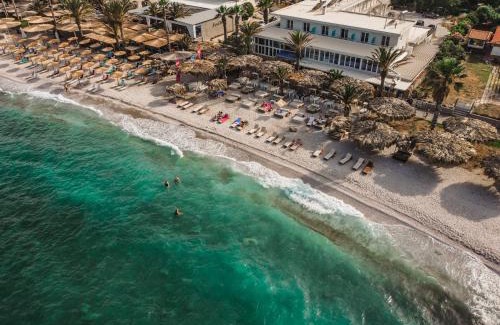 Nea Makri Apartment | TIKI BEACH STUDIOS