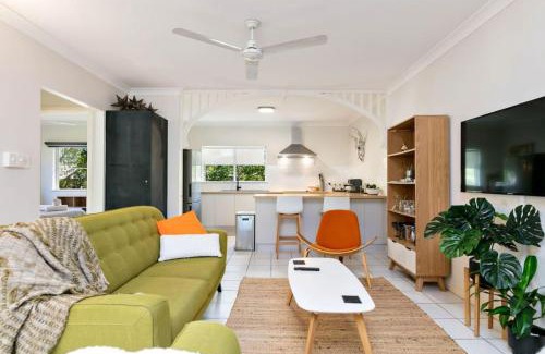 Bungalow House | Tiki Dreams - With A Large Breezy Balcony